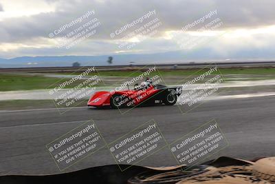 media/Jan-14-2023-CalClub SCCA (Sat) [[d2757389b8]]/Group 4/Race (Sunset)/